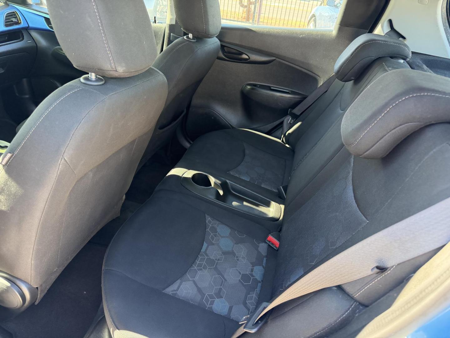 2017 Blue Chevrolet Spark 1LT CVT (KL8CD6SA7HC) with an 1.4L L4 16V DOHC engine, CVT transmission, located at 2190 Hwy 95, Bullhead City, AZ, 86442, (928) 704-0060, 0.000000, 0.000000 - 2017 Chevrolet Spark. great gas mileage. clean carfax. only 80k miles. In house financing available. We finance. brand new tires ice cold ac. - Photo#9