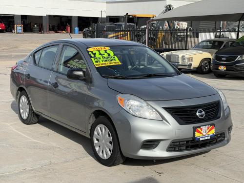 2014 Nissan Versa 1.6 S 5M