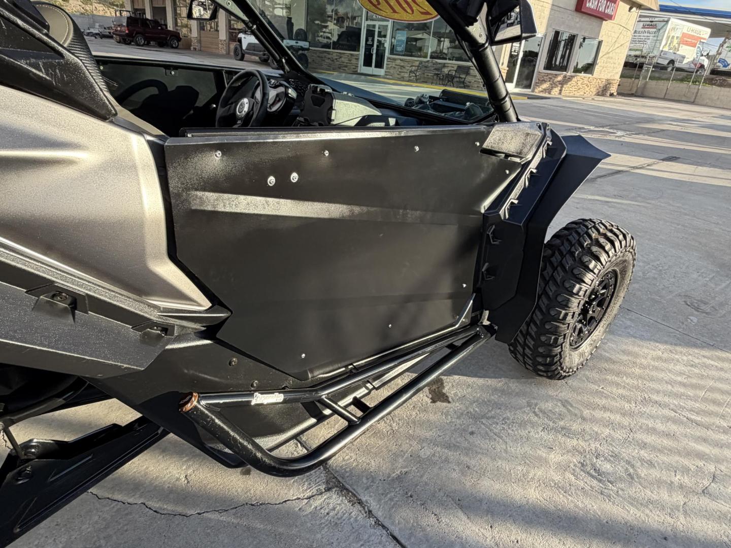 2019 Black Can-Am Maverick X3 X RS Turbo R - (3JBVXAW40KK) , located at 2190 Hwy 95, Bullhead City, AZ, 86442, (928) 704-0060, 0.000000, 0.000000 - 2019 Can Am Maverick x3 turbo R. 3200 miles. ruged radio cab and driver passenger communicaitions, g force helmets included, speakers. mts shocks, amber light bars, mud guards, aces racing oversized seats. light whips, full doors. trailer also available if interested. - Photo#14