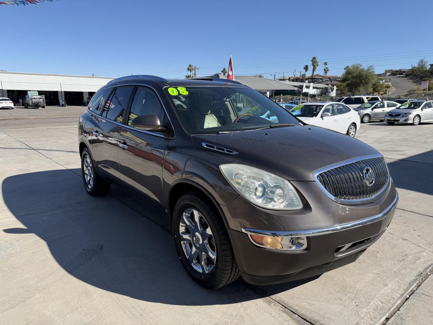 2008 Gold metallic Buick Enclave CXL , located at 2190 Hwy 95, Bullhead City, AZ, 86442, (928) 704-0060, 0.000000, 0.000000 - Photo#5