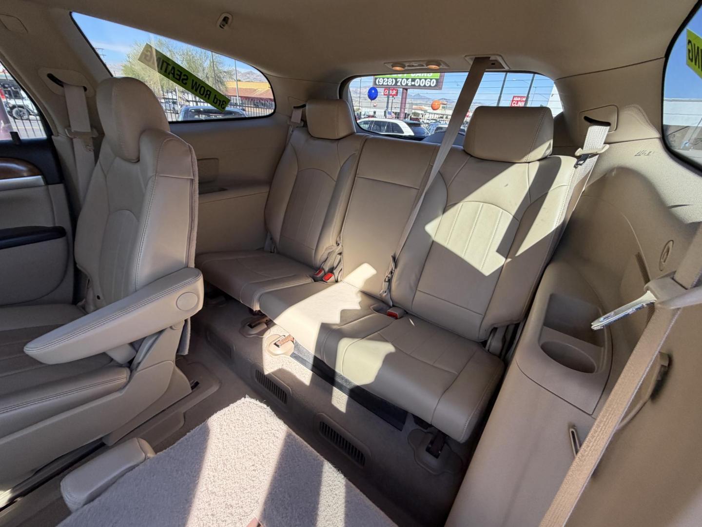 2008 Gold metallic Buick Enclave CXL , located at 2190 Hwy 95, Bullhead City, AZ, 86442, (928) 704-0060, 0.000000, 0.000000 - Photo#7