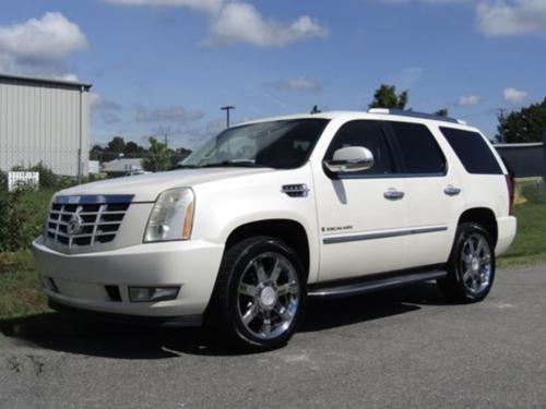2008 Cadillac Escalade 2WD 3 rd row seating 