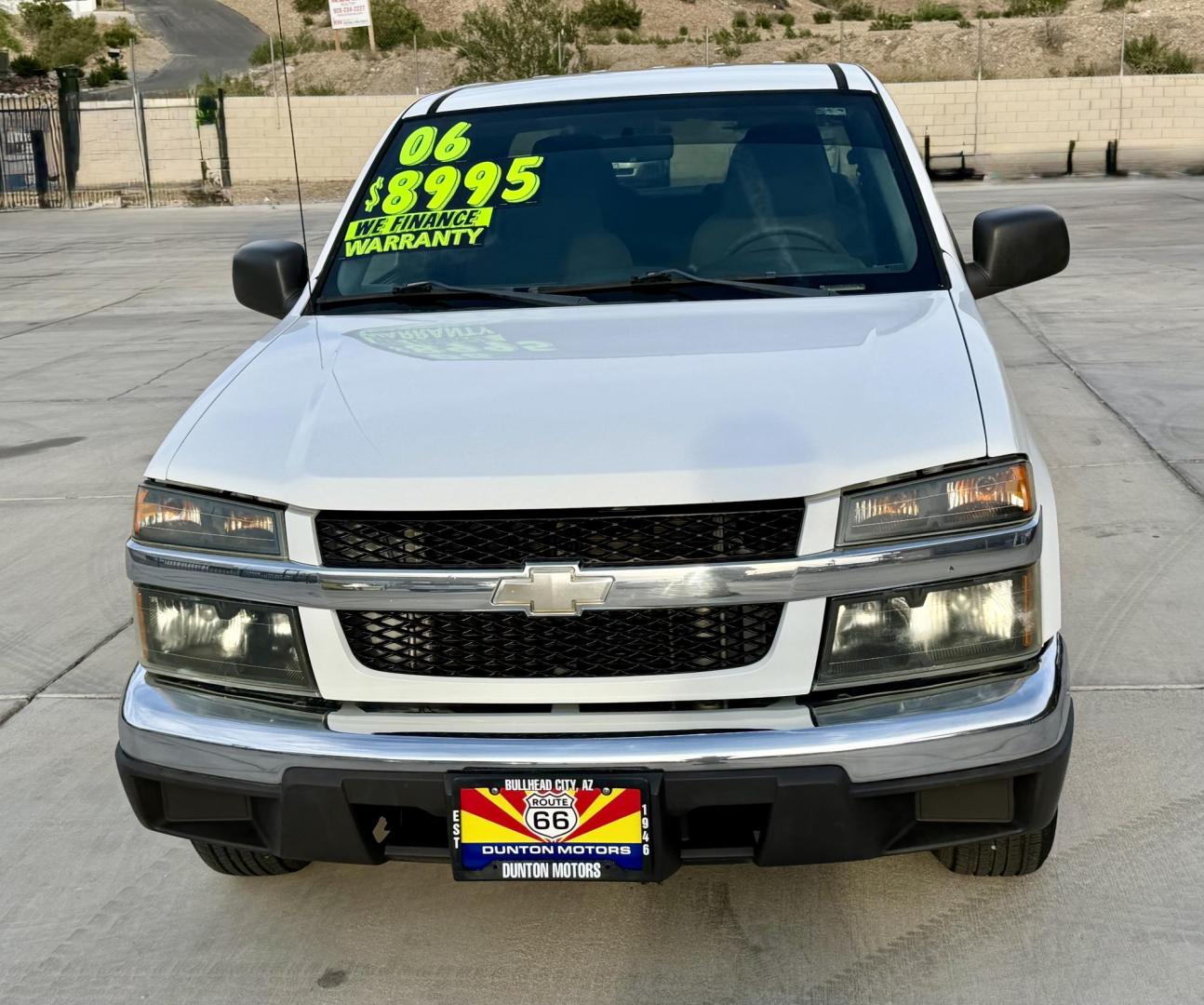 2006 White Chevrolet Colorado LT1 Crew Cab 2WD (1GCCS138268) with an 2.8L L4 DOHC 16V engine, 4-Speed Automatic Overdrive transmission, located at 2190 Hwy 95, Bullhead City, AZ, 86442, (928) 704-0060, 0.000000, 0.000000 - coming soon !!!!! in the middle of servicing and detailing. Brand new tires ordered. great running little truck. lots of new parts. ice cold a/c. free warranty. In house financing available. - Photo#2