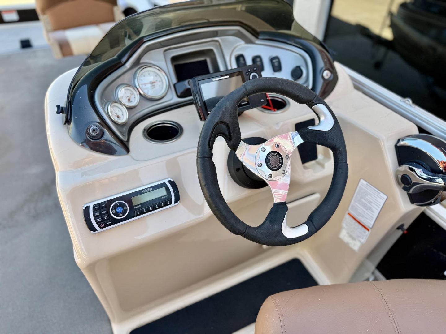 2016 sun Tracker 20 DXL fishin barge , located at 2190 Hwy 95, Bullhead City, AZ, 86442, (928) 704-0060, 0.000000, 0.000000 - On consignment. 2016 Sun Tracker 20ft fishin barge. Super clean. recently serviced. livewill fish finder, bimini top. full enclosed cover included. runs great. extra seating. 60 hp mercruiser 4 stroke engine. pole holders.4 seperate chairs. removeable table. full custom boat cover. elderly owned. f - Photo#8