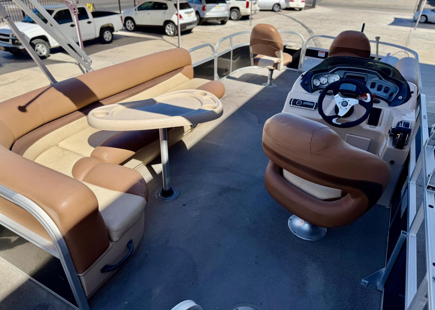 2016 sun Tracker 20 DXL fishin barge , located at 2190 Hwy 95, Bullhead City, AZ, 86442, (928) 704-0060, 0.000000, 0.000000 - On consignment. 2016 Sun Tracker 20ft fishin barge. Super clean. recently serviced. livewill fish finder, bimini top. full enclosed cover included. runs great. extra seating. 60 hp mercruiser 4 stroke engine. pole holders.4 seperate chairs. removeable table. full custom boat cover. elderly owned. f - Photo#10