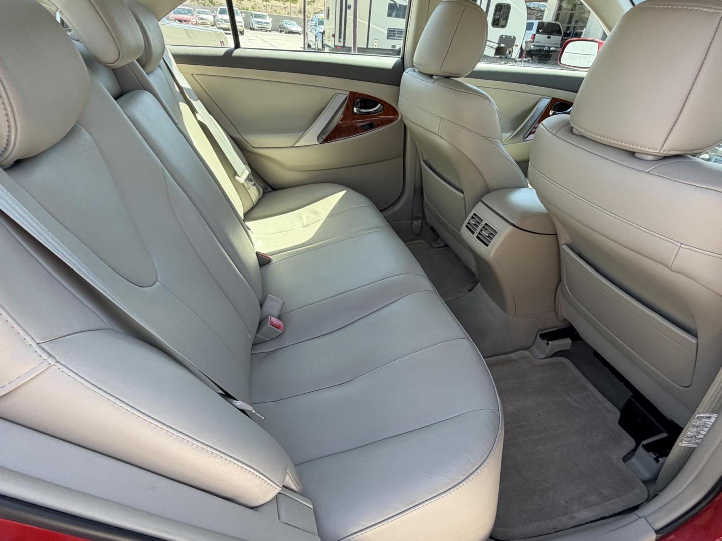 2008 Toyota Camry LE V6 (4T1BK46K08U) with an 3.5L V6 DOHC 24V engine, 6-Speed Automatic Overdrive transmission, located at 2190 Hwy 95, Bullhead City, AZ, 86442, (928) 704-0060, 0.000000, 0.000000 - 1 owner * 2008 Toyota Camry LE V6 - Photo#13