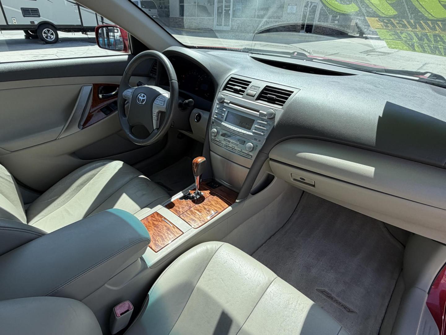 2008 Toyota Camry LE V6 (4T1BK46K08U) with an 3.5L V6 DOHC 24V engine, 6-Speed Automatic Overdrive transmission, located at 2190 Hwy 95, Bullhead City, AZ, 86442, (928) 704-0060, 0.000000, 0.000000 - 1 owner * 2008 Toyota Camry LE V6 - Photo#16