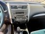 2013 White Nissan Altima 2.5 S (1N4AL3AP0DC) with an 2.5L L4 DOHC 16V engine, located at 2190 Hwy 95, Bullhead City, AZ, 86442, (928) 704-0060, 0.000000, 0.000000- Photo#9