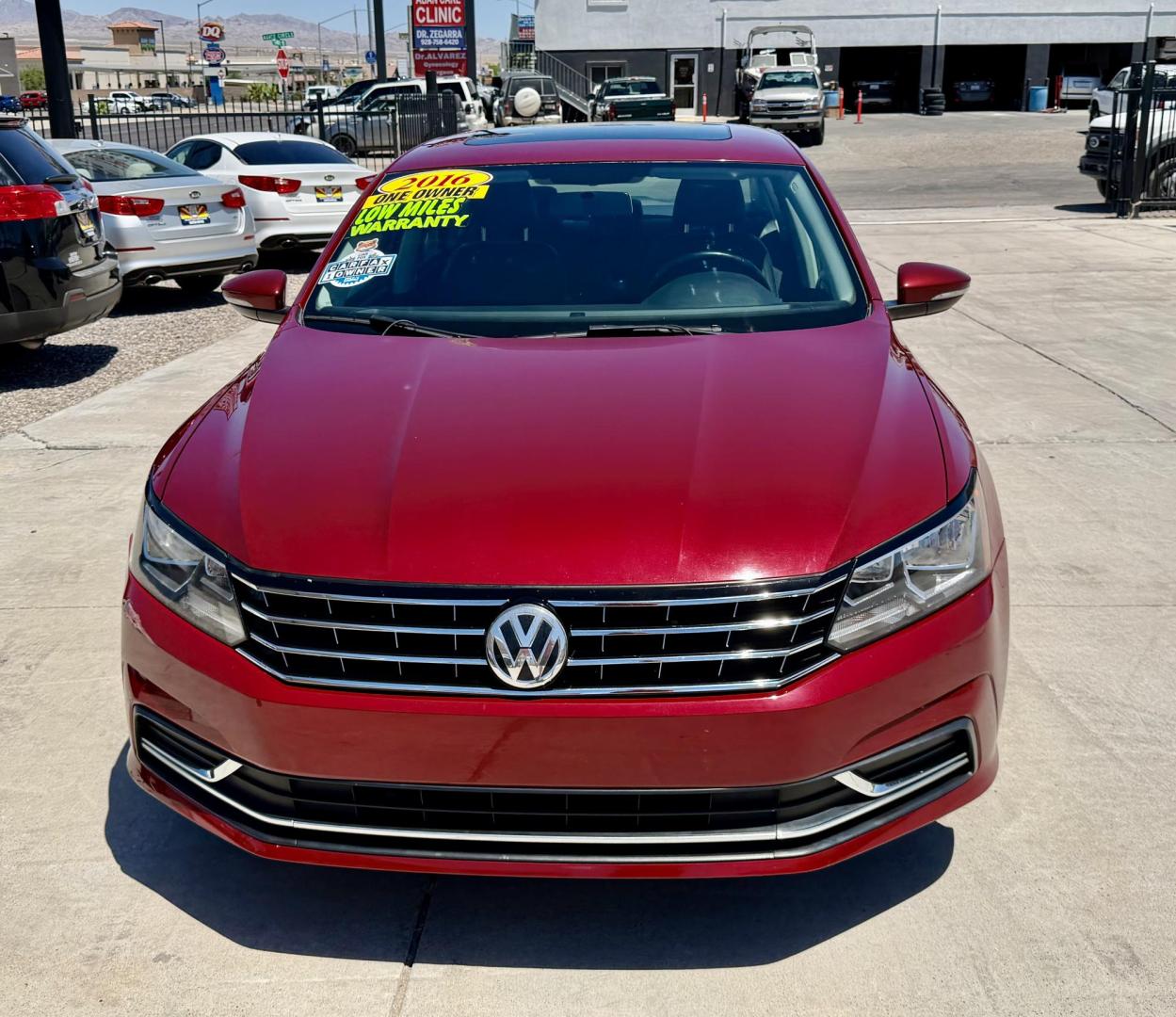 2016 Volkswagen Passat SE PZEV 6A w/ Sunroof & Nav (1VWBT7A3XGC) with an 1.8L L4 TURBO DIESEL engine, 6A transmission, located at 2190 Hwy 95, Bullhead City, AZ, 86442, (928) 704-0060, 0.000000, 0.000000 - *1 owner only 73k miles. leather loaded. free warranty free carfax. moonroof. keyless entry, bluetooth backup camera. up to 38 MPG. - Photo#1