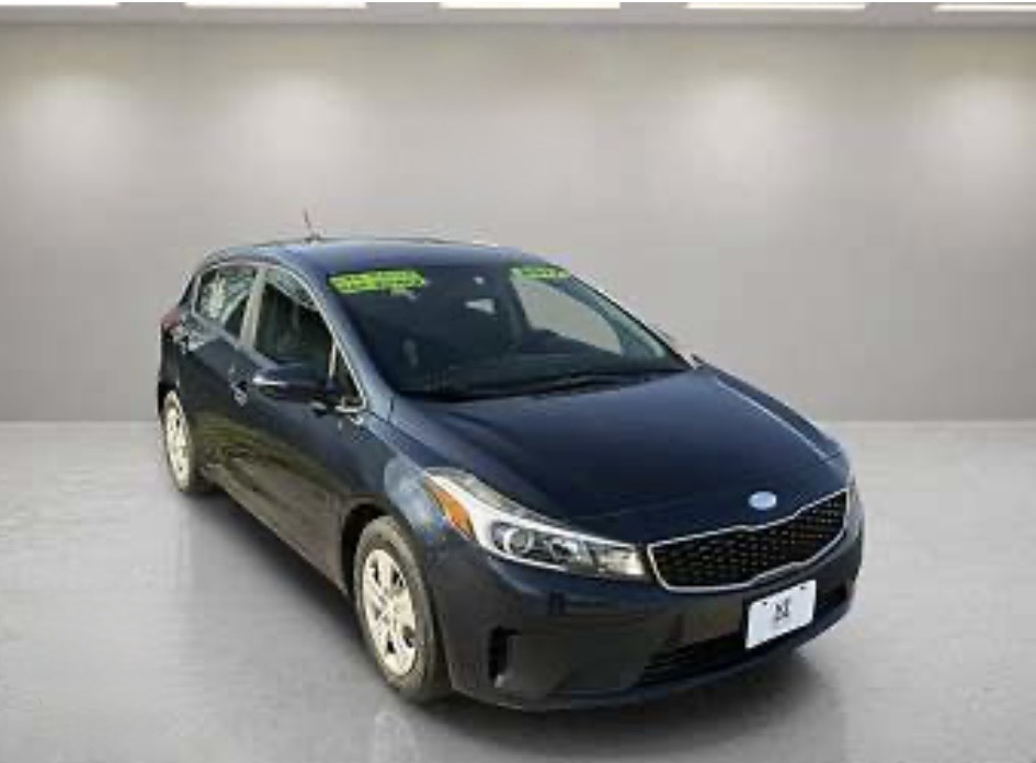 photo of 2017 Kia Forte 5-Door LX