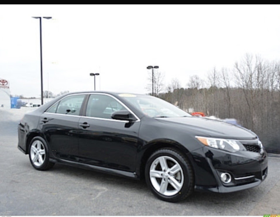 photo of 2013 Toyota Camry SE