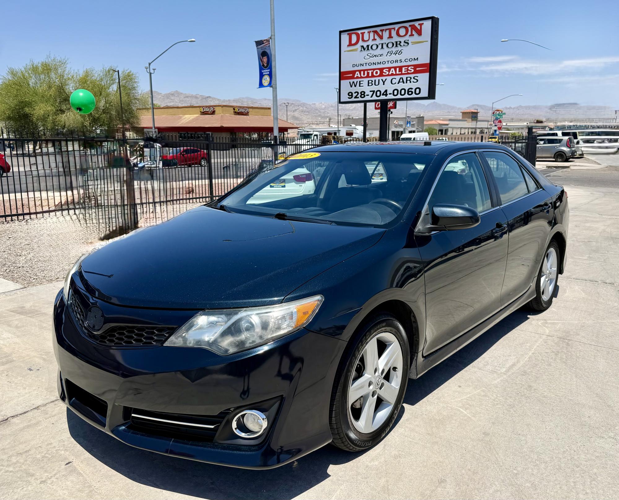 photo of 2013 Toyota Camry SE