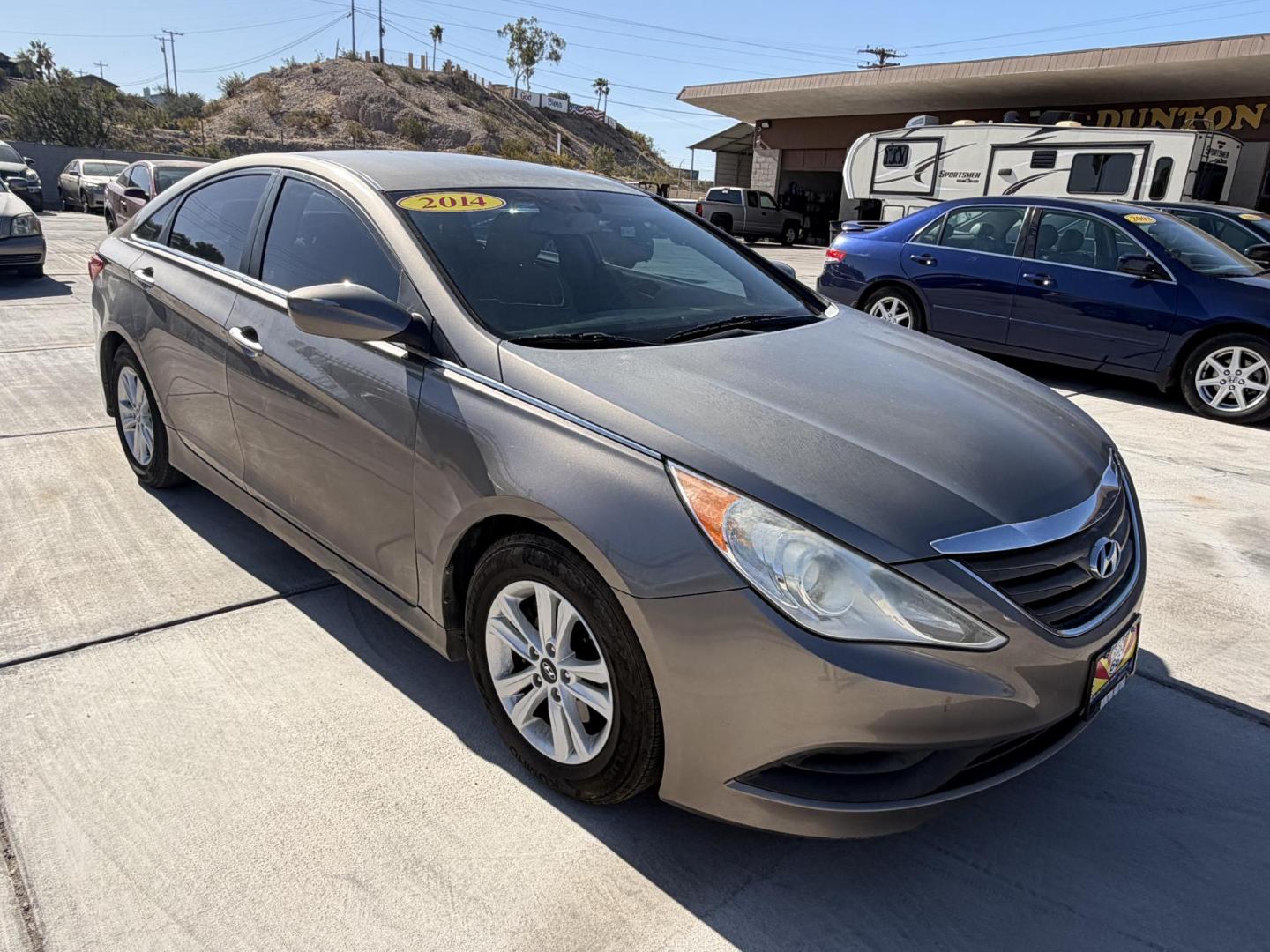 2014 Gold Hyundai Sonata GLS (5NPEB4AC1EH) with an 2.4L L4 DOHC 16V engine, 6-Speed Automatic transmission, located at 2190 Hwy 95, Bullhead City, AZ, 86442, (928) 704-0060, 0.000000, 0.000000 - Photo#0