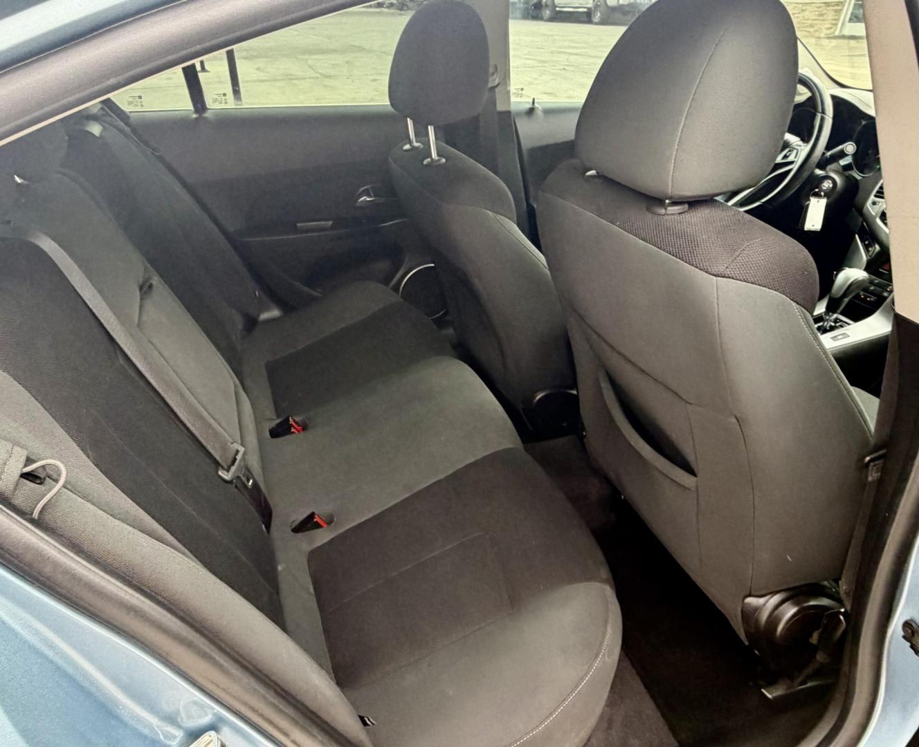 2011 sky blue /grey Chevrolet Cruze LT , located at 2190 Hwy 95, Bullhead City, AZ, 86442, (928) 704-0060, 0.000000, 0.000000 - Photo#8