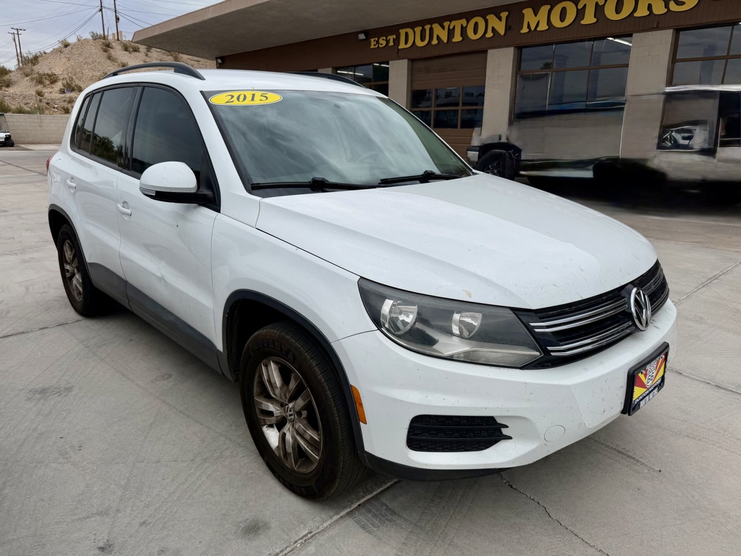 2015 White Volkswagen Tiguan S , located at 2190 Hwy 95, Bullhead City, AZ, 86442, (928) 704-0060, 0.000000, 0.000000- Photo#0
