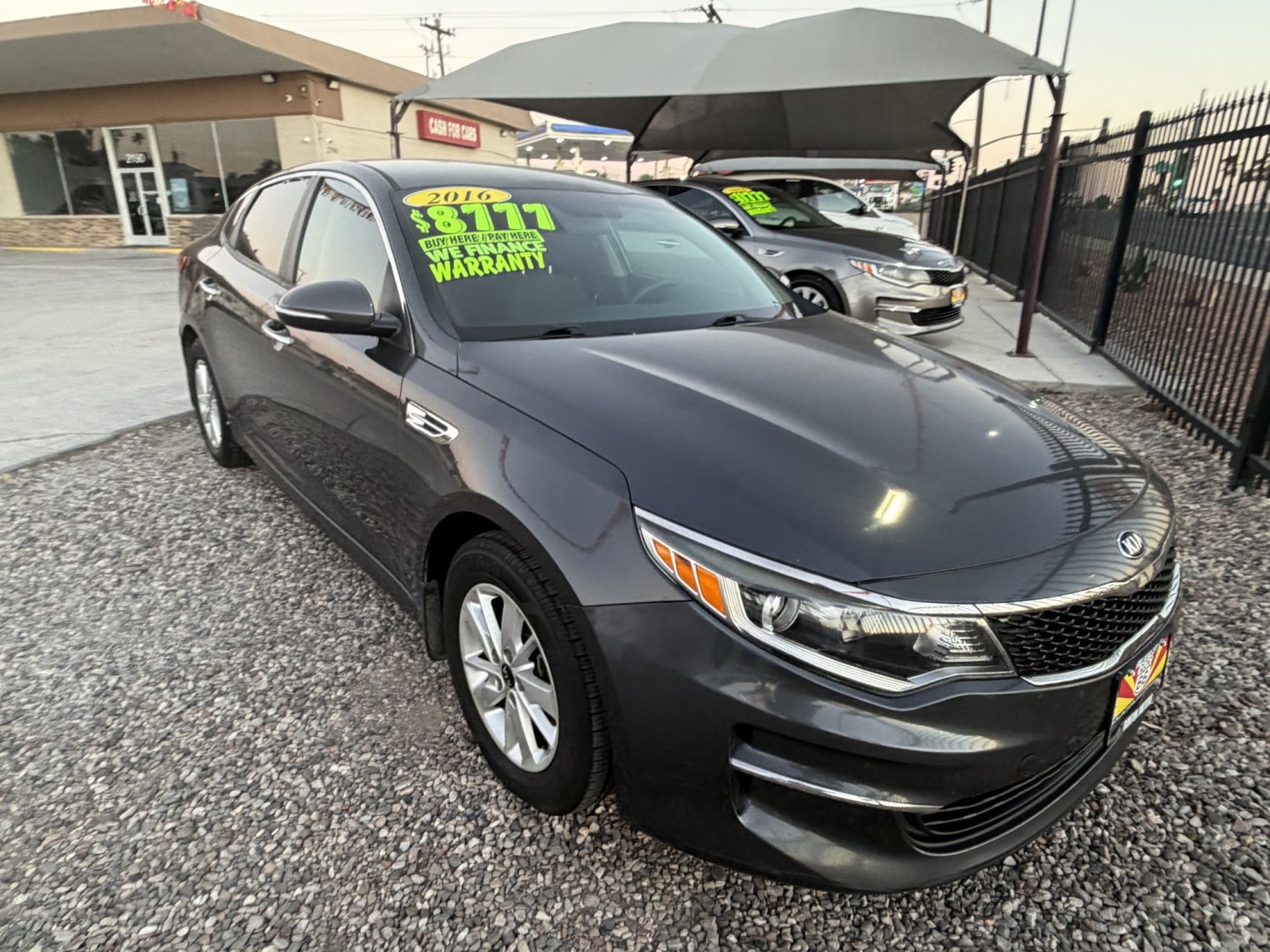 2016 Charcoal Kia Optima , located at 2190 Hwy 95, Bullhead City, AZ, 86442, (928) 704-0060, 0.000000, 0.000000 - 2016 Kia optima LX . 2.4 i4 engine . Newer engine recently installed with warranty only 80k on engine . Complete safety and serviced .- Photo#0