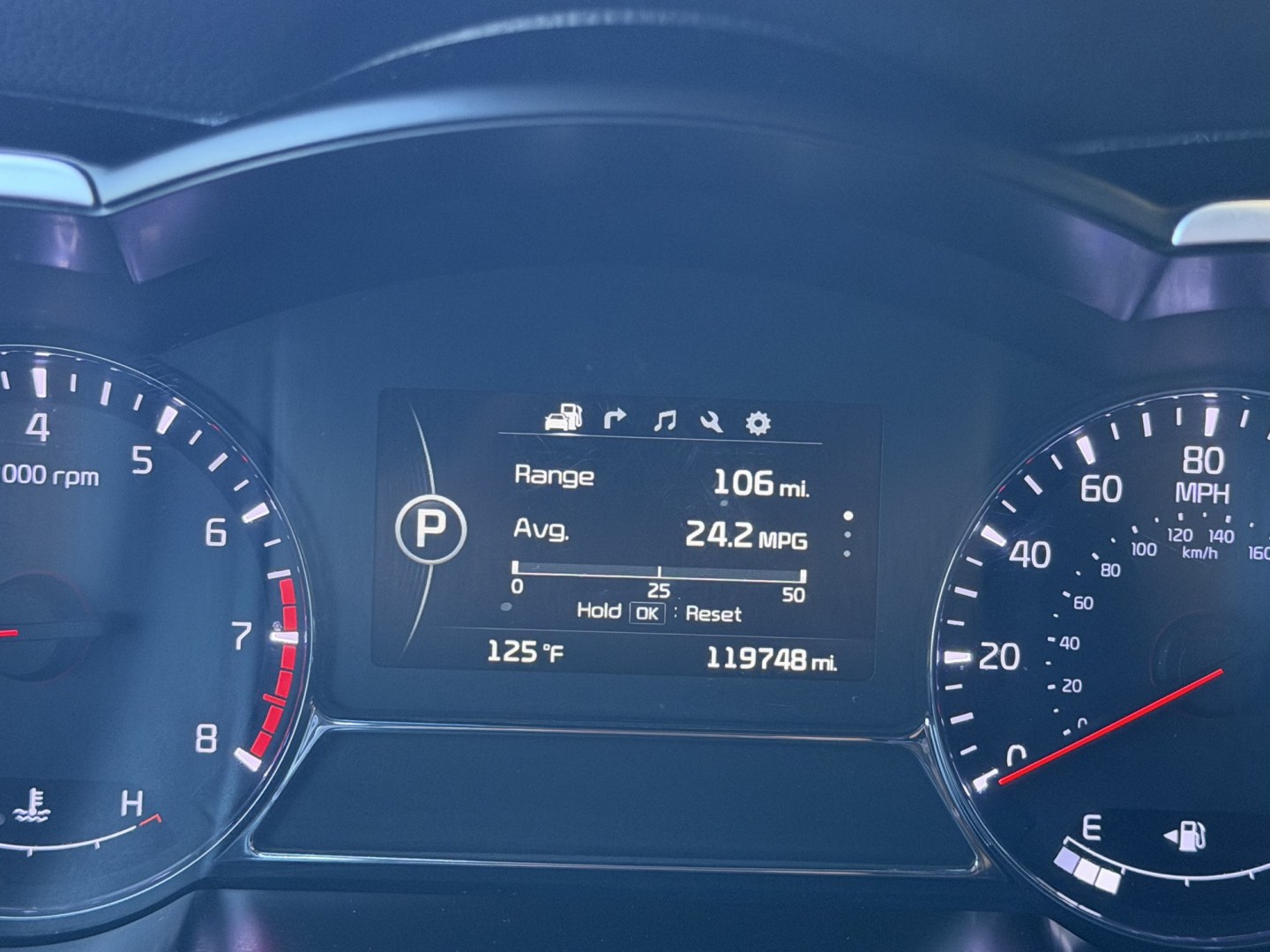 2015 Gold Kia Optima SX Turbo (5XXGR4A63FG) with an 2.0L L4 DOHC 16V TURBO engine, 6A transmission, located at 2190 Hwy 95, Bullhead City, AZ, 86442, (928) 704-0060, 0.000000, 0.000000- Photo#12