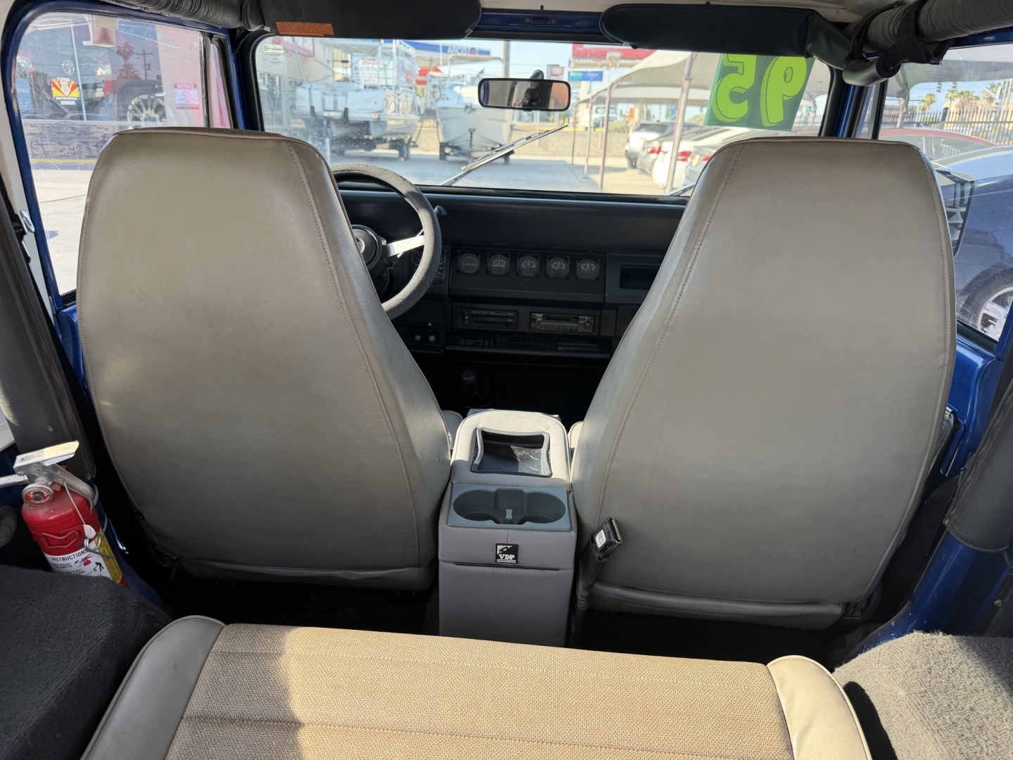 1995 Jeep Wrangler SE (1J4FY29S9SP) with an 4.0L L6 OHV 12V engine, located at 2190 Hwy 95, Bullhead City, AZ, 86442, (928) 704-0060, 0.000000, 0.000000 - 1995 jeep wrangler 6 cylinder automatic transmission 4 wheel drive. hard top with air conditioning. swing away spare tire carrier. hard top, hard doors. great running jeep. new shocks all the way around. brake pads, completely serviced. free carfax, free warranty. IN house financing available.- Photo#9