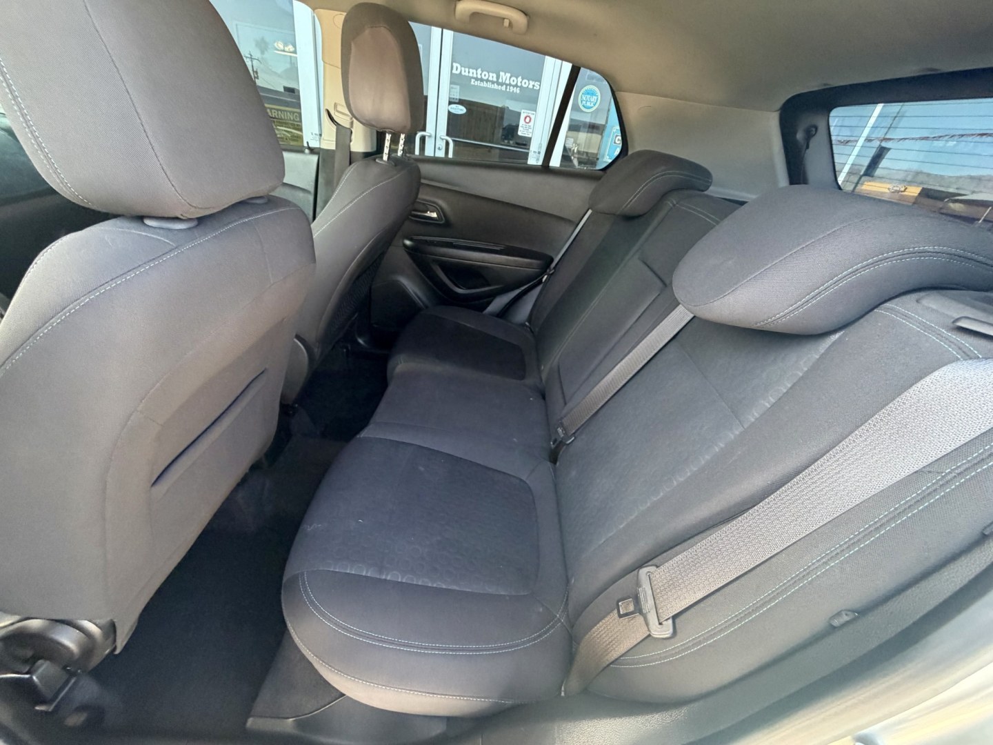 2016 silver Chevrolet Trax LS FWD (KL7CJKSB2GB) with an 1.4L L4 DOHC 16V engine, 6A transmission, located at 2190 Hwy 95, Bullhead City, AZ, 86442, (928) 704-0060, 0.000000, 0.000000- Photo#11