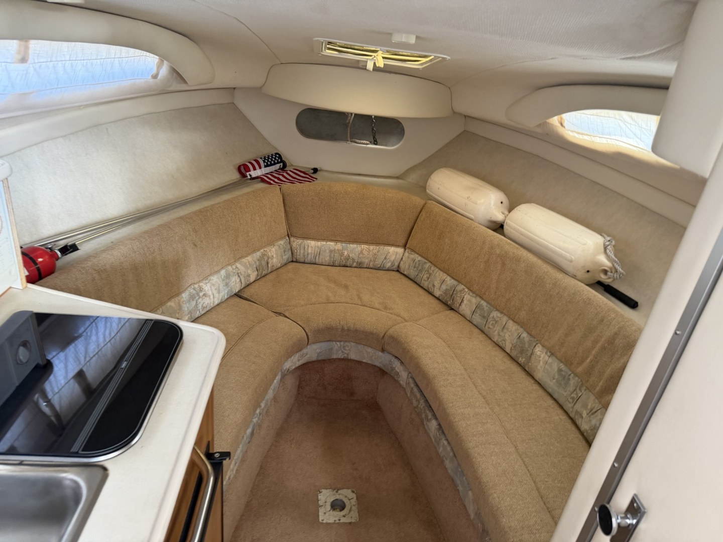 2001 White Bayliner 2455 Ciera Sunbridge , located at 2190 Hwy 95, Bullhead City, AZ, 86442, (928) 704-0060, 0.000000, 0.000000- Photo#14