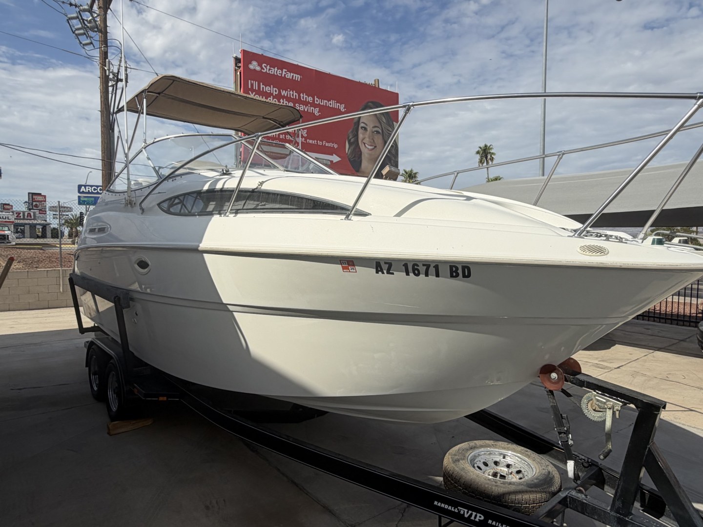 2001 White Bayliner 2455 Ciera Sunbridge , located at 2190 Hwy 95, Bullhead City, AZ, 86442, (928) 704-0060, 0.000000, 0.000000- Photo#4