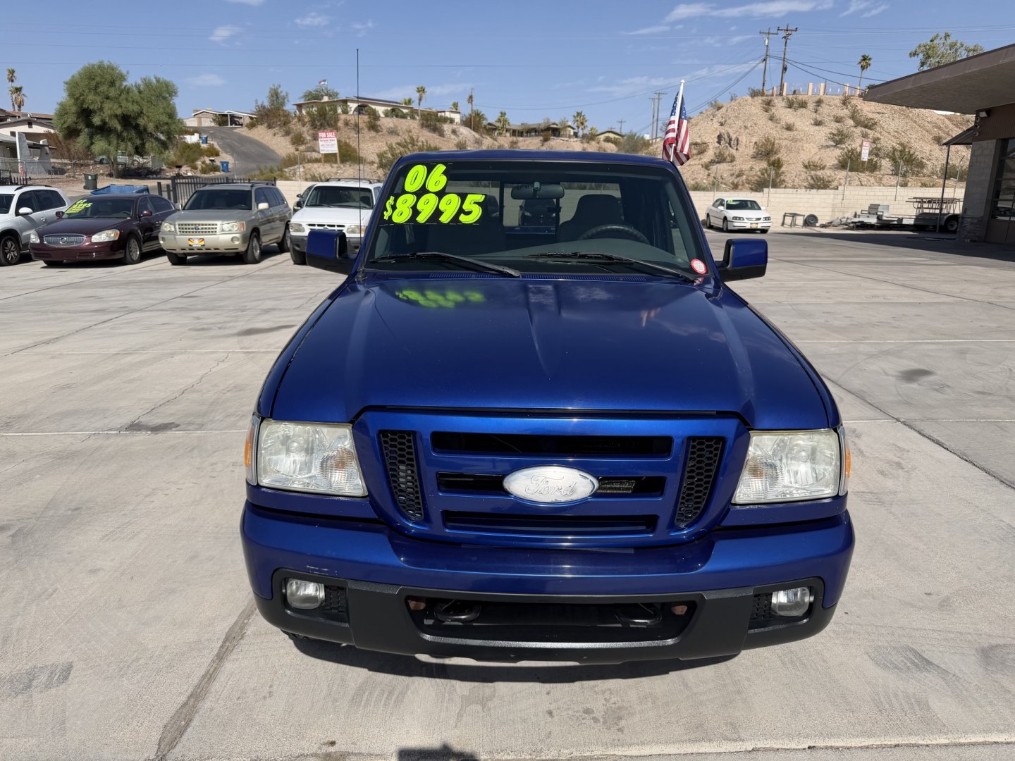 2006 Blue Ford Ranger XLT 4x4 , located at 2190 Hwy 95, Bullhead City, AZ, 86442, (928) 704-0060, 0.000000, 0.000000 - 2006 Ford Ranger XLT. automatic 4x4 . power windows, locks. cold a/c tow package running boards. 146k.- Photo#3