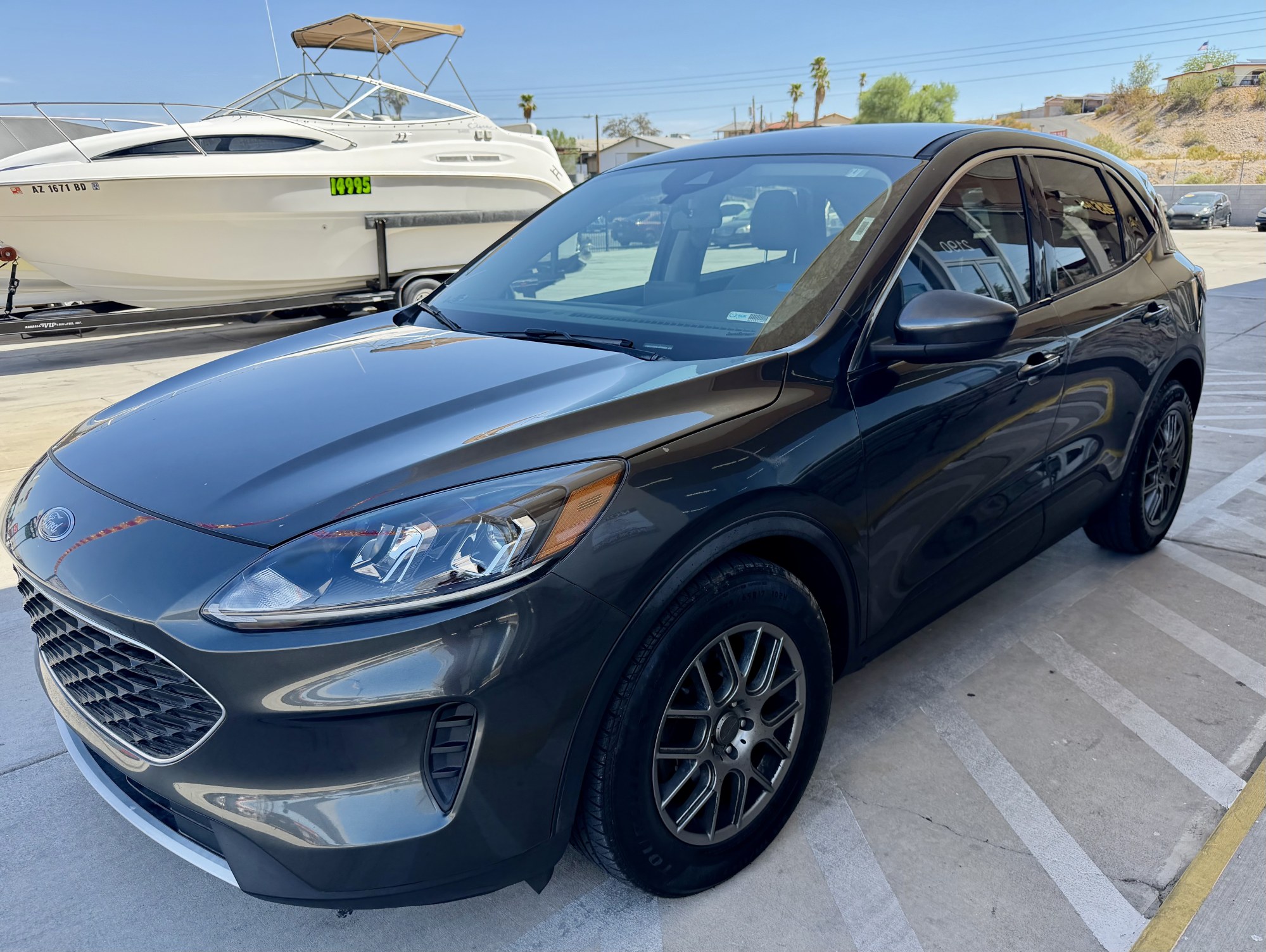photo of 2020 Ford Escape SE