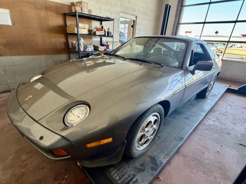 1985 Porsche 928 S