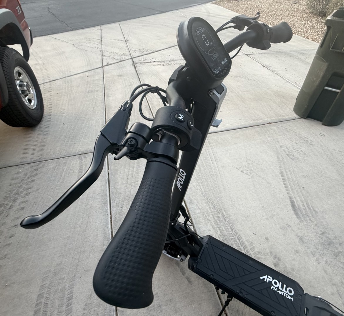 2023 Black Apollo Phantom V 3 , located at 2190 Hwy 95, Bullhead City, AZ, 86442, (928) 704-0060, 0.000000, 0.000000 - 2023 Apollo scooter phantom V3 . Only 162 miles in excellent condition . Never tipped runs great . Dual 1,200 w motors . Up to 41 miles per hour . Insane ludo mode . 40 mile range . Holds bigger people up to 300 lbs. front and rear suspension . LED headlight and brake light . Front and rear turn sig- Photo#10