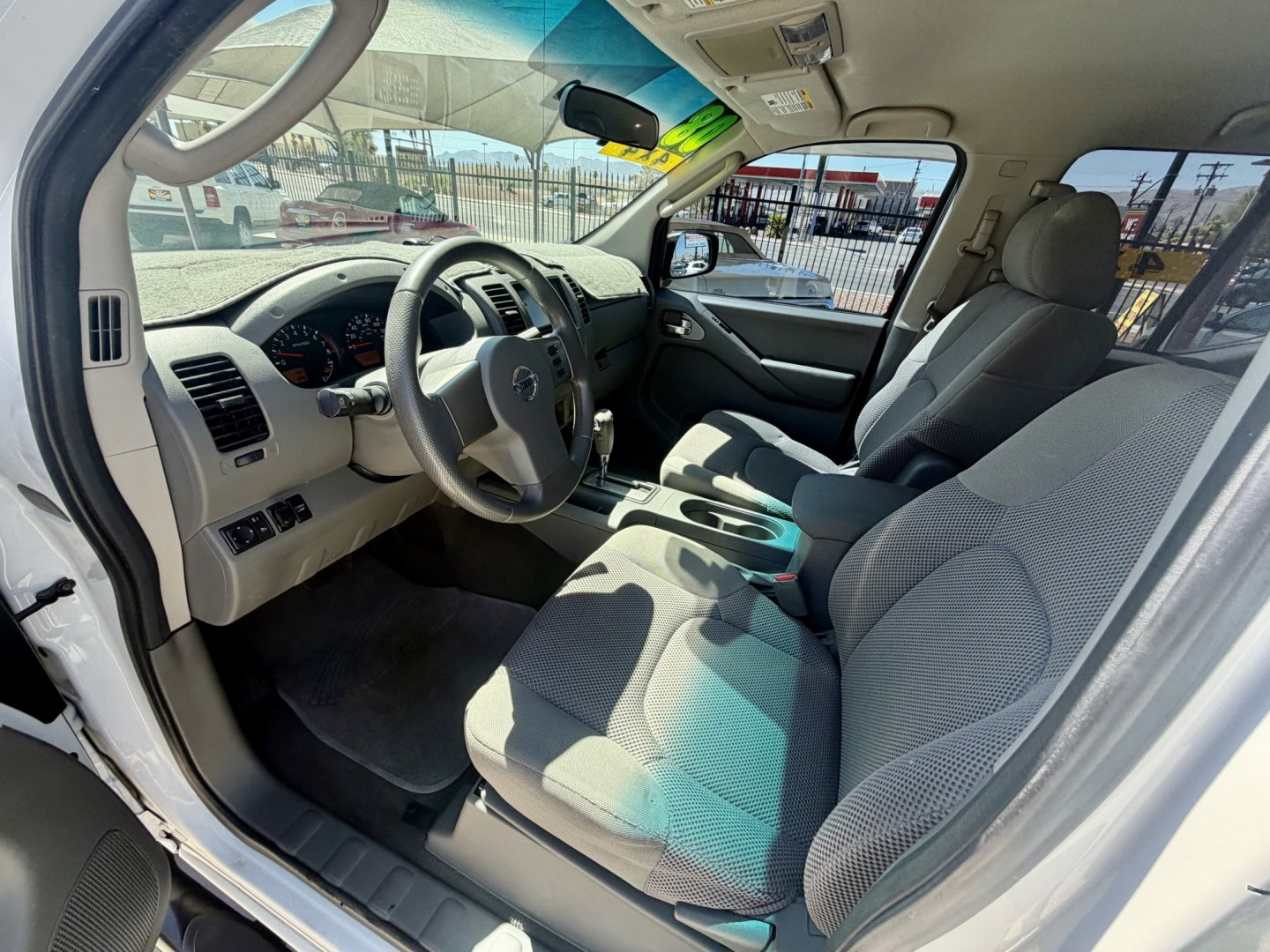 2008 White , located at 2190 Hwy 95, Bullhead City, AZ, 86442, (928) 704-0060, 0.000000, 0.000000 - 2008 Nissan Frontier Crew cab 4x4.SE V6 pro 4Xoff road package. automatic . toyo all terrain off road tires. custom running boards. new headlights. recently serviced. ice cold a/c. small body lift with off road tires/wheels. bedliner tow package. always garaged. elderly owned. This truck looks new.- Photo#17