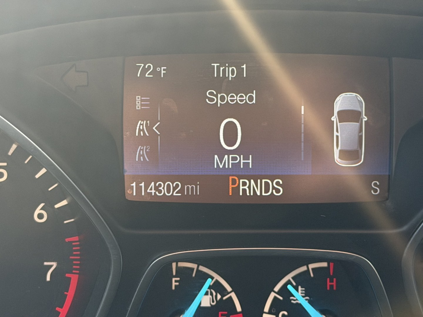2018 Blue Ford Escape S FWD (1FMCU0F73JU) with an 2.5L L4 DOHC 16V engine, 6A transmission, located at 2190 Hwy 95, Bullhead City, AZ, 86442, (928) 704-0060, 0.000000, 0.000000 - 1 owner arizona car. free carfax.- Photo#14