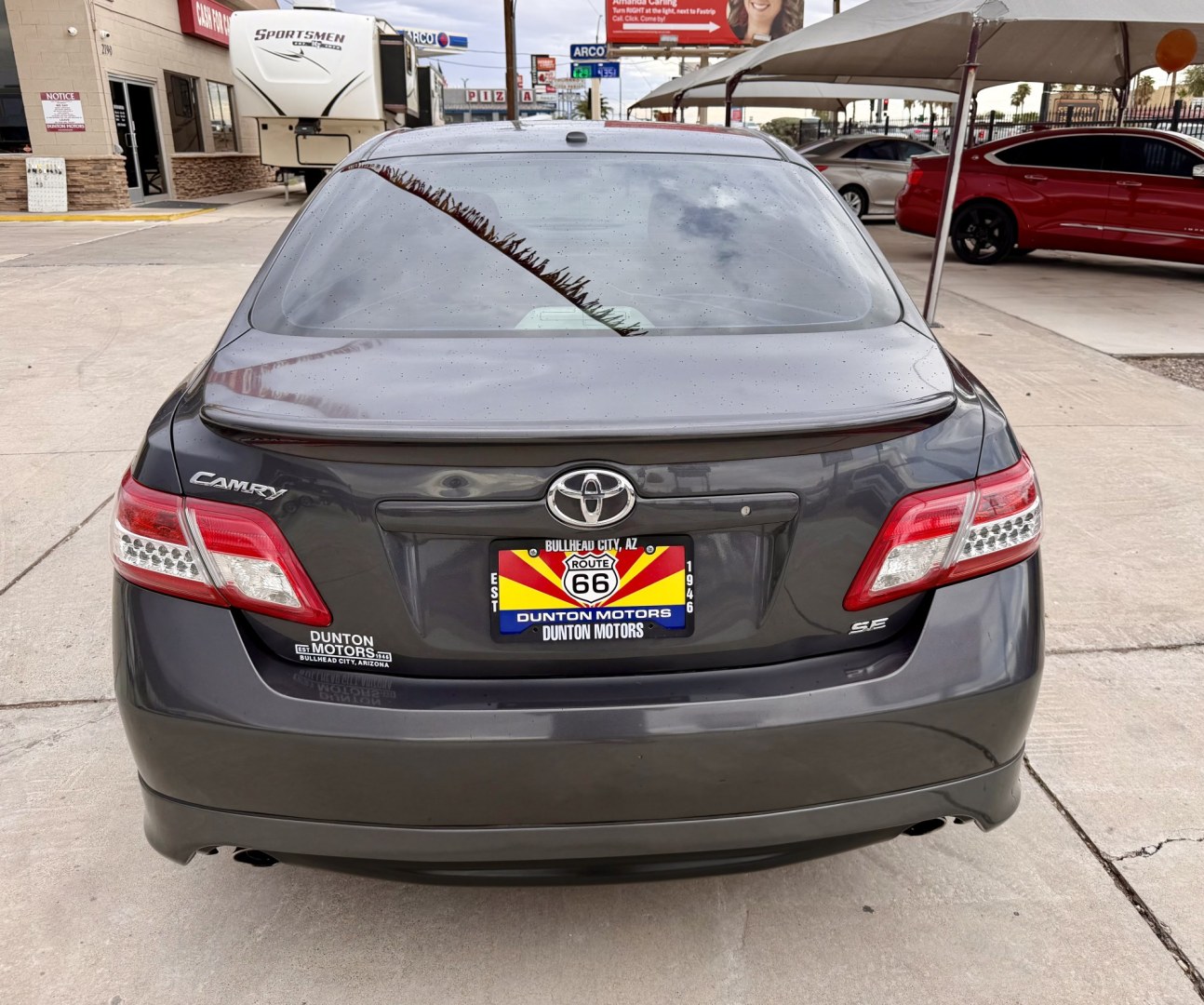 2011 silver Toyota Camry SE 6-Spd MT (4T1BF3EK1BU) with an 2.5L L4 DOHC 16V engine, 6-Speed Manual transmission, located at 2190 Hwy 95, Bullhead City, AZ, 86442, (928) 704-0060, 0.000000, 0.000000- Photo#2