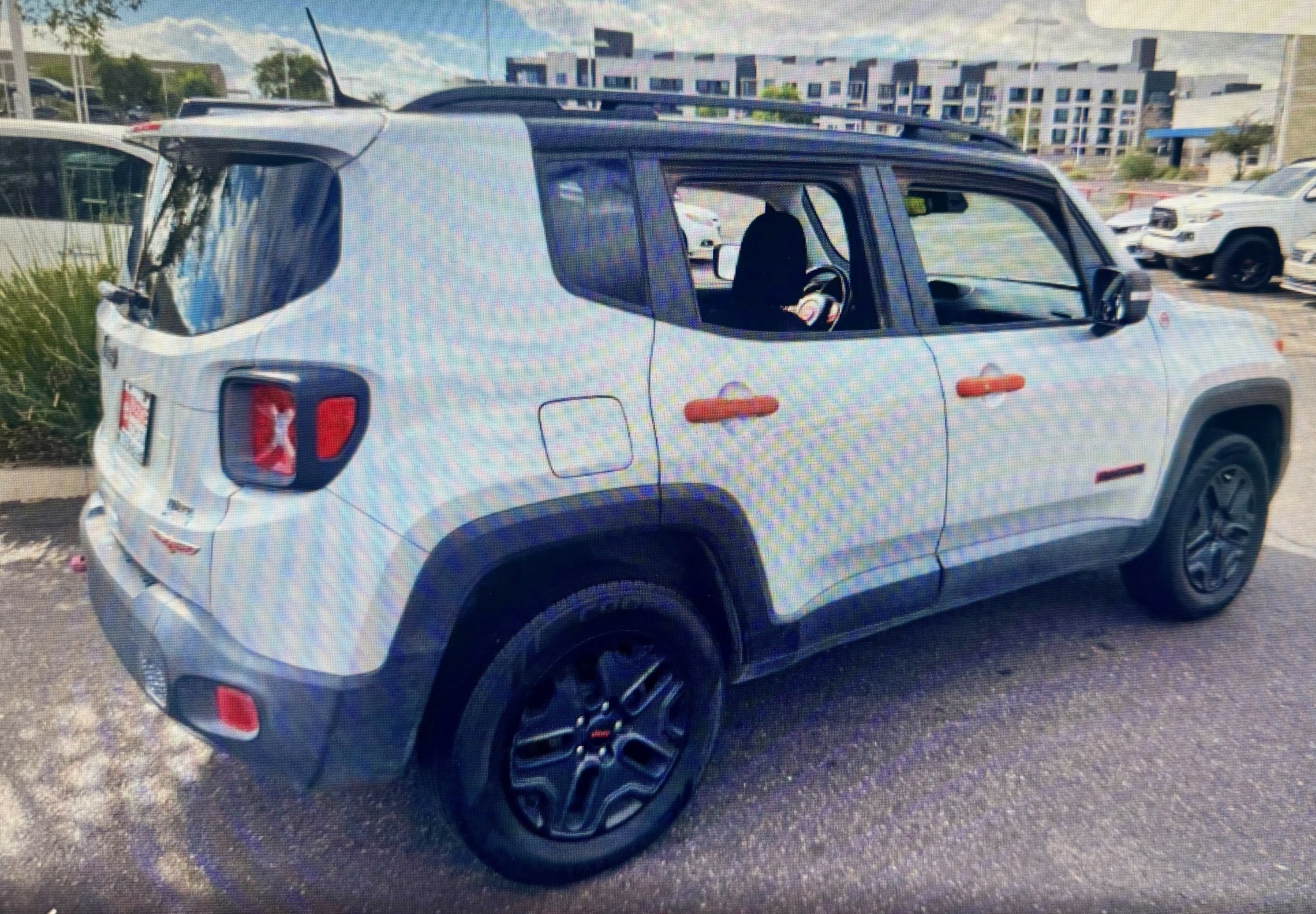 photo of 2018 Jeep Renegade Trailhawk 4WD