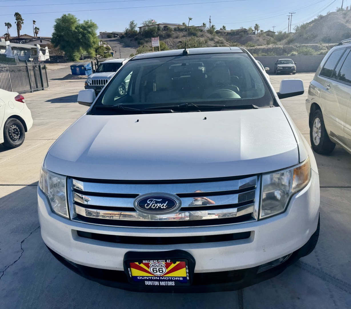 2010 White Ford Edge SEL FWD (2FMDK3JC8AB) with an 3.5L V6 DOHC 24V engine, 6A transmission, located at 2190 Hwy 95, Bullhead City, AZ, 86442, (928) 704-0060, 0.000000, 0.000000 - 1 owner. 3.5 V6. clean carfax. free warranty. in house financing available.- Photo#1